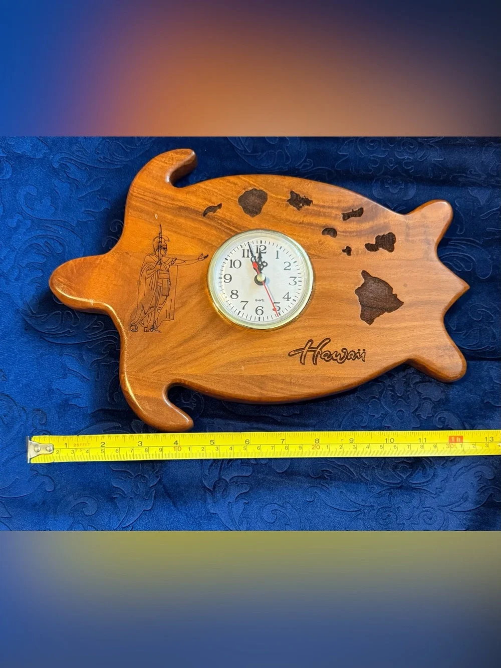 Hawaii King Kamehameha Koa Wood Clock Quartz Hand carved Hawaiian islands